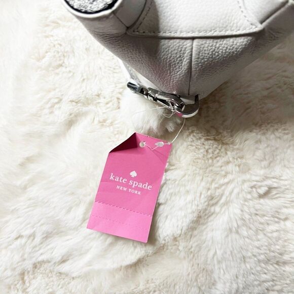 Kate Spade New York Arctic Friends Polar Bear Crossbody Leather Bag NWT - Picture 7 of 15